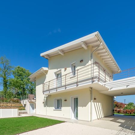 Luxury Villas Gardenia With Private Pool Padenghe sul Garda Esterno foto