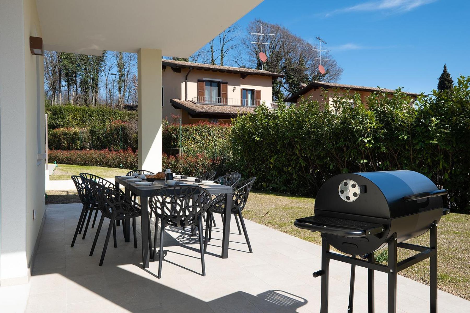 Luxury Villas Gardenia With Private Pool Padenghe sul Garda Esterno foto