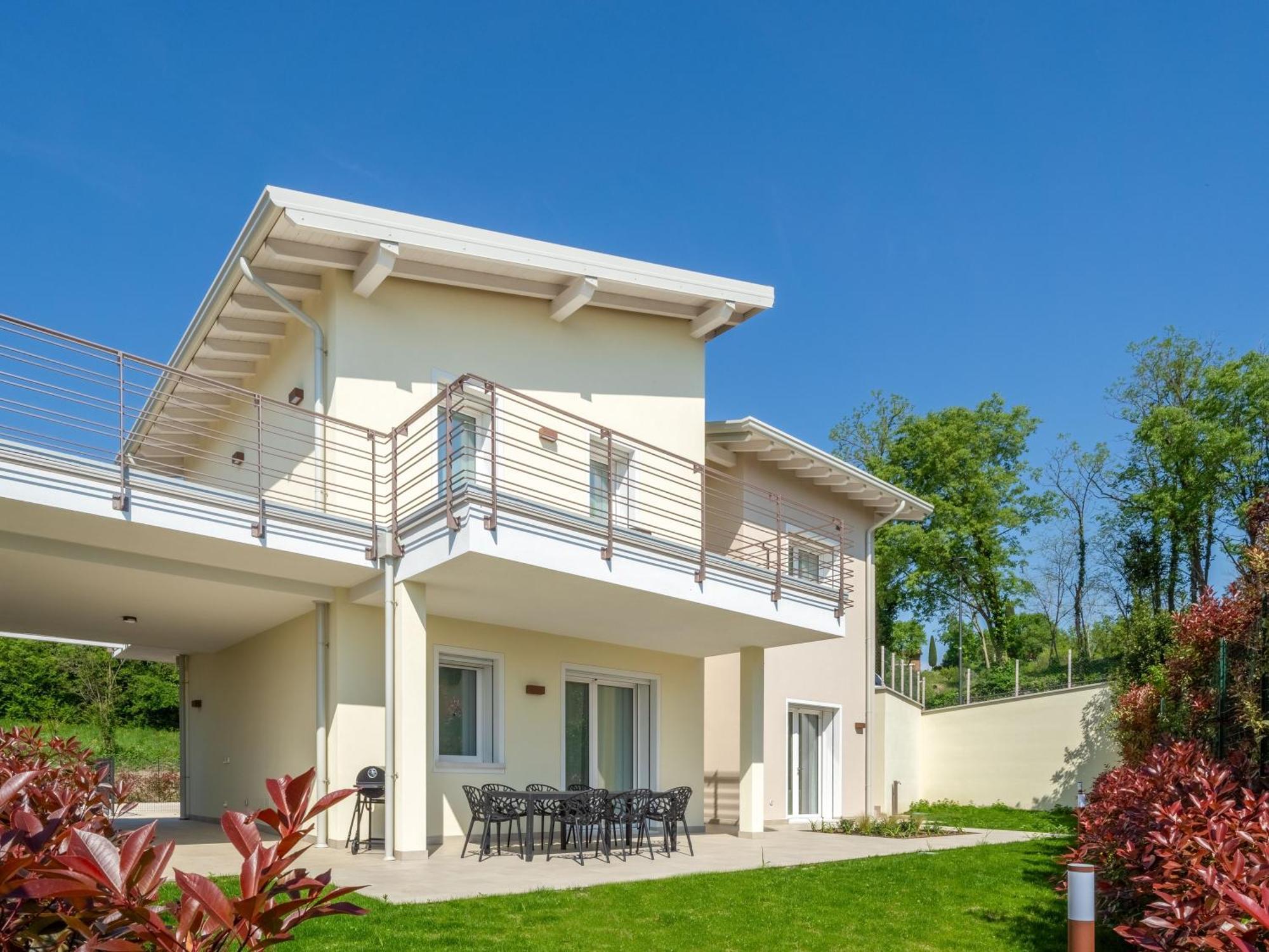 Luxury Villas Gardenia With Private Pool Padenghe sul Garda Esterno foto